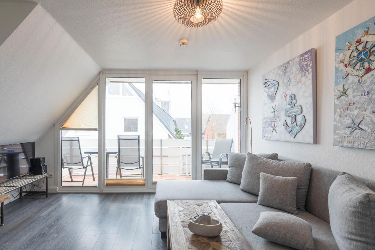 Seaside Apartment *